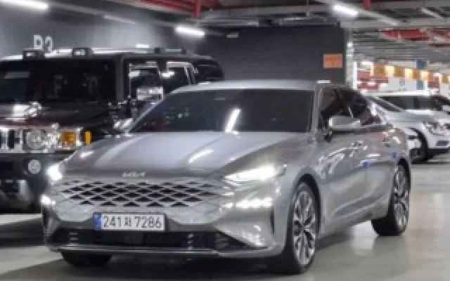 EV9스탠다드 중고차 K8 2.5 2WD 매물 사진 19 - 2023/03 64,928km