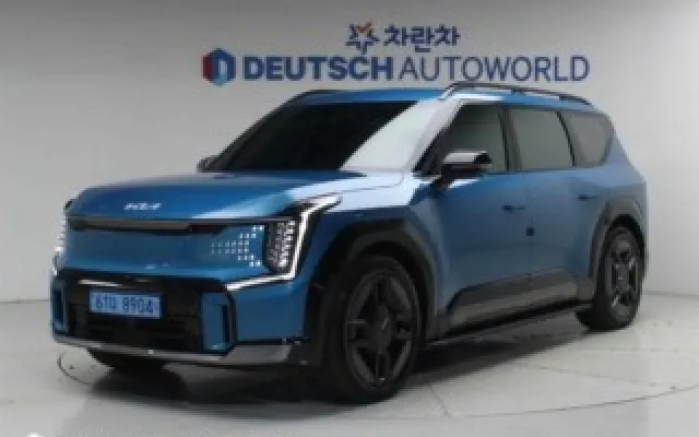 EV9스탠다드 중고차 EV9 롱레인지 4WD 매물 사진 8 - 2024/09 66,284km