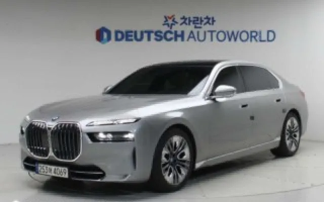 EV9스탠다드 중고차 7시리즈 (G70) 740i sDrive 디자인퓨어 엑셀런스 매물 사진 3 - 2023/08 44,554km