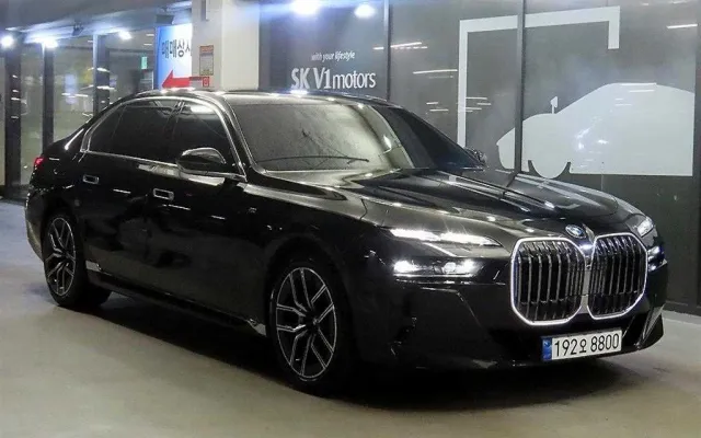 EV9스탠다드 중고차 7시리즈 (G70) 740i sDrive M 스포츠 매물 사진 11 - 2023/08 66,005km