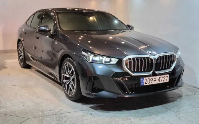 EV9스탠다드 중고차 5시리즈 (G60) 520i 매물 사진 13 - 2025/04 8,108km