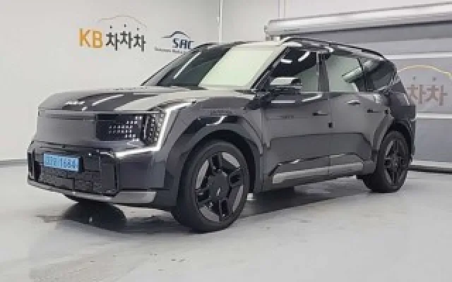 EV9스탠다드 중고차 EV9 롱레인지 4WD 매물 사진 11 - 2024/01 39,899km
